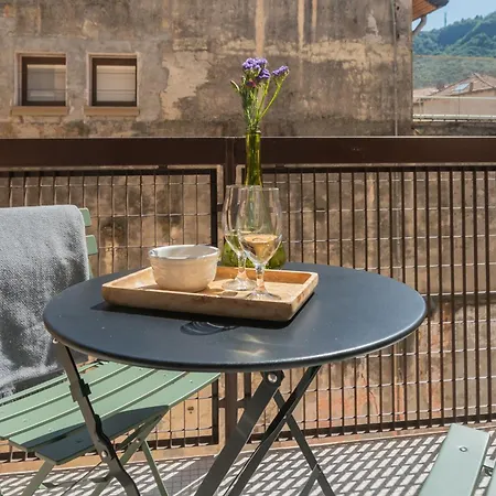 Apartamento Volta Square With Terrace By Rent *