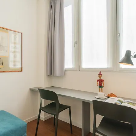 Volta Square With Terrace By Rent Apartamento